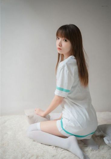 年轻的嫂子电影在线_高清完整版