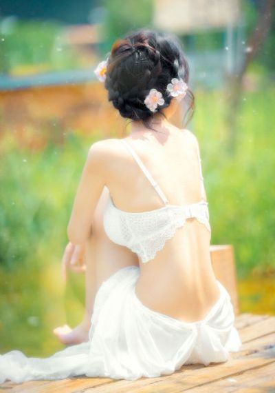 丁香花五月_免费完整版高清
